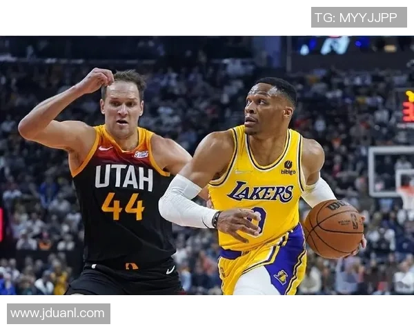 足球明星中谁的手指上绑的绷带最多揭秘你不知道的奇闻趣事