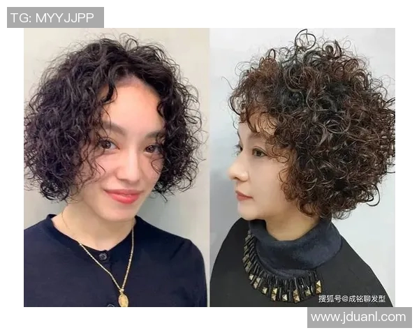 足球明星黑人女性的时尚烫发型解析与潮流趋势探讨